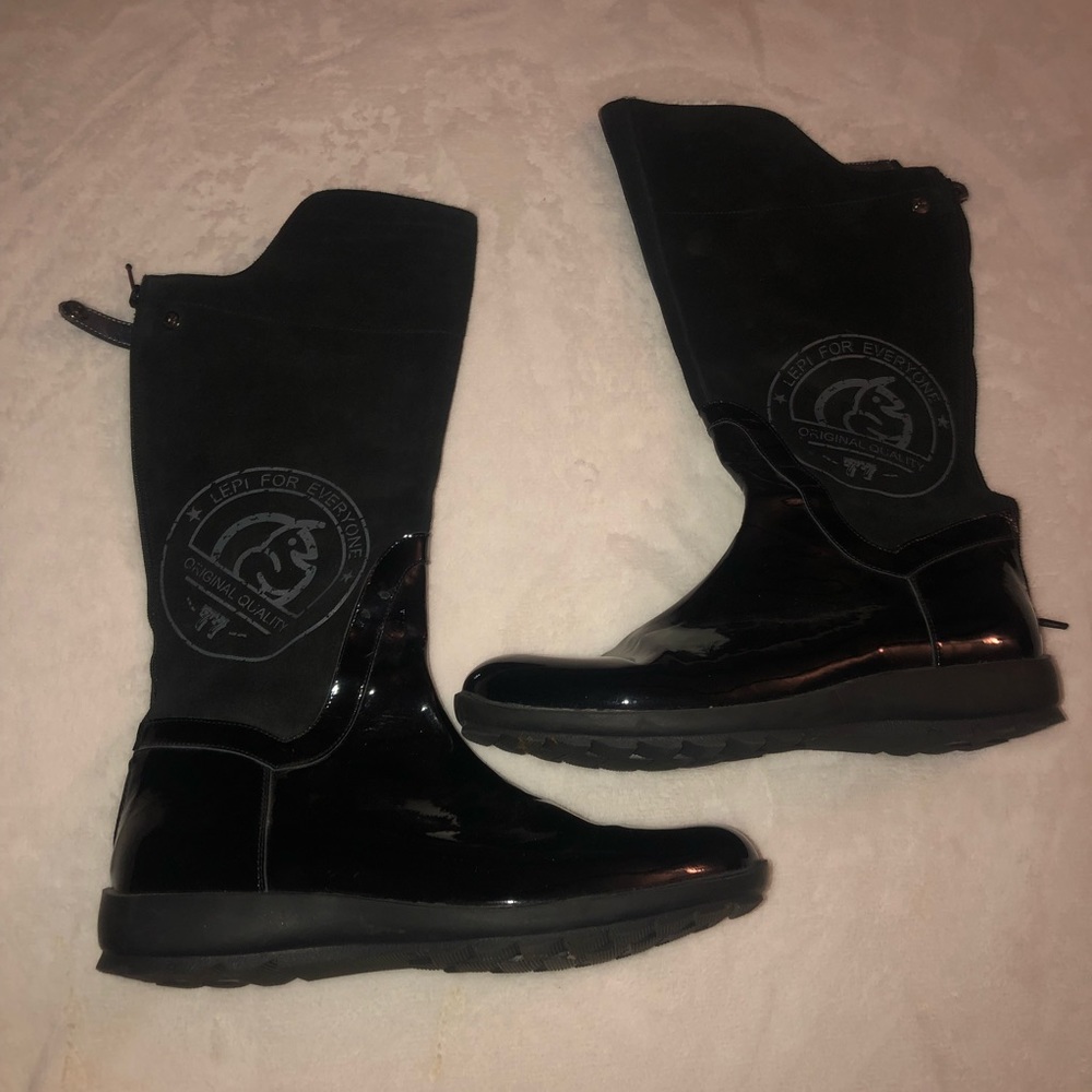 Lepi black boots, worn once!